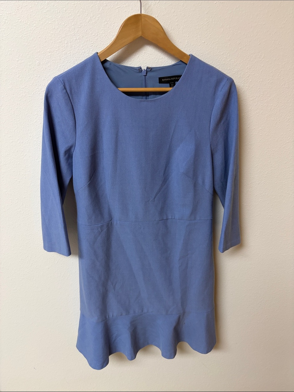 Banana Republic Periwinkle Lined Dress women’s size 10 petite